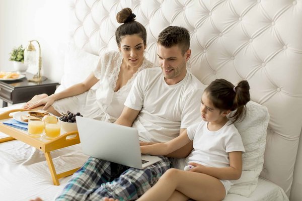 Quels jeux choisir pour une après-midi ludique en famille?